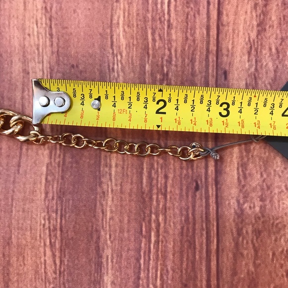 NWT Sparkling Sage Goldtone Necklace w/Circle Drop - Picture 9 of 9